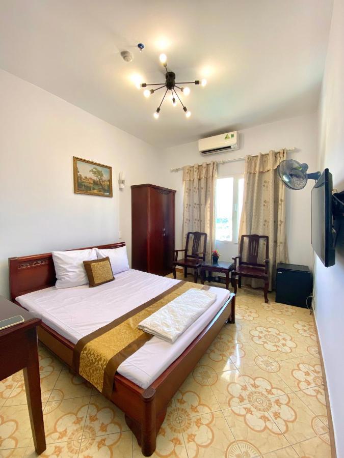 Hotel Khach San Bach Duong Hanoj Exteriér fotografie