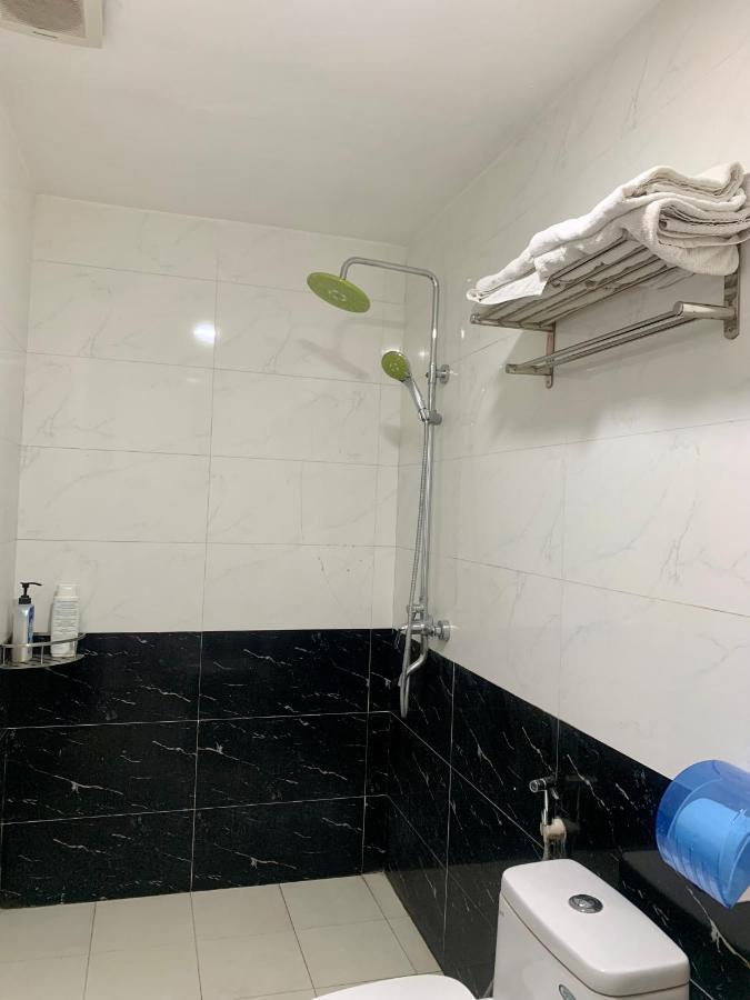 Hotel Khach San Bach Duong Hanoj Exteriér fotografie